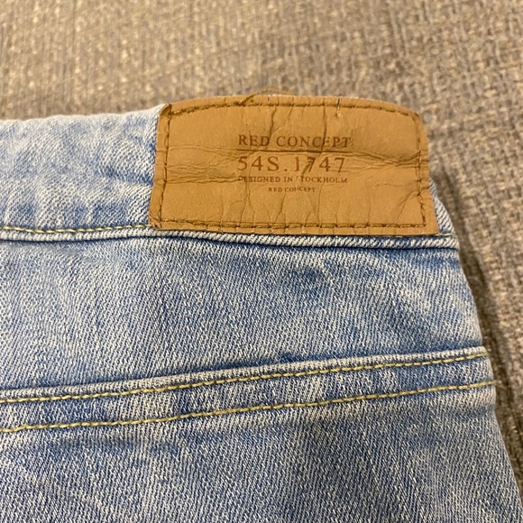 Divided Red Concept Jeans - Picture 4 of 6